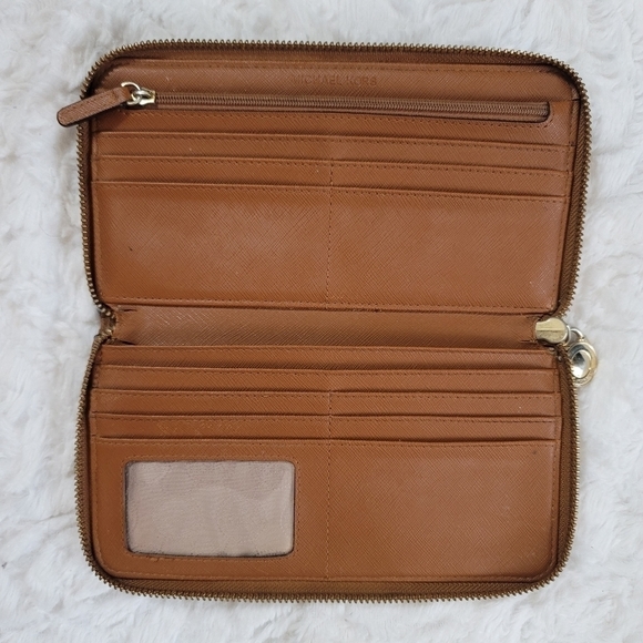 Michael Kors Wallet Blue and Brown - Picture 2 of 9